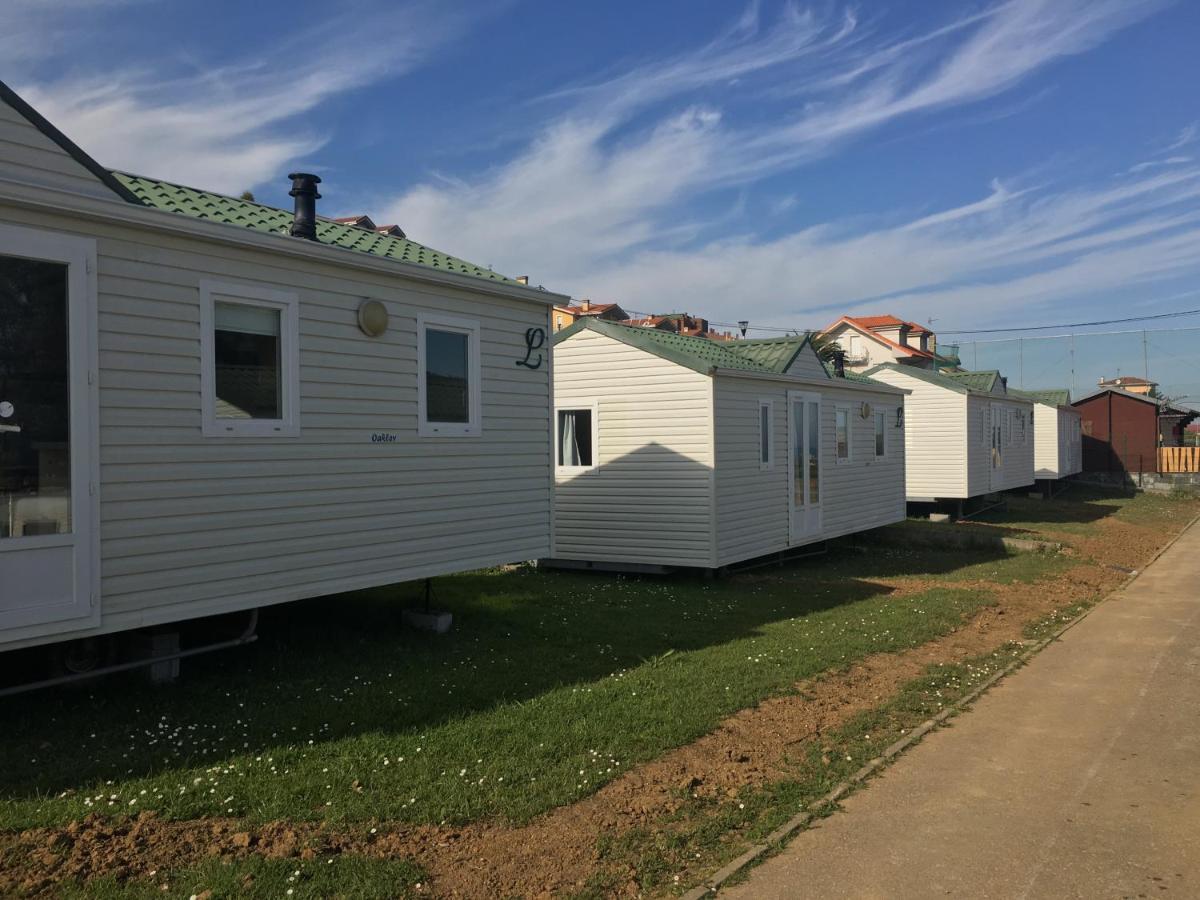 Camping Las Gaviotas Naveces Exterior foto